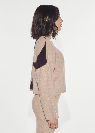 OVERSIZED SWEATER WITH BEIGE-PLUM JACQUARD LOGO