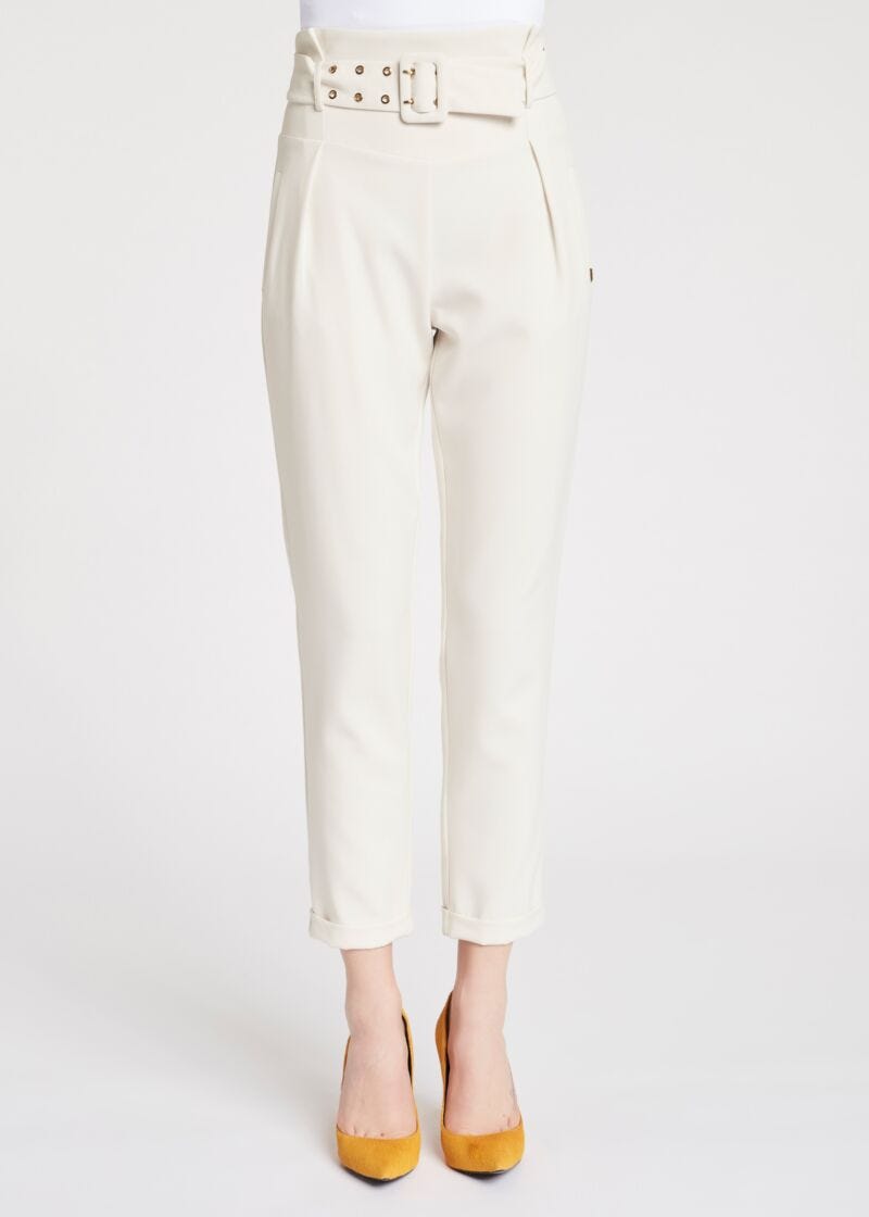 High-waisted trousers with belt