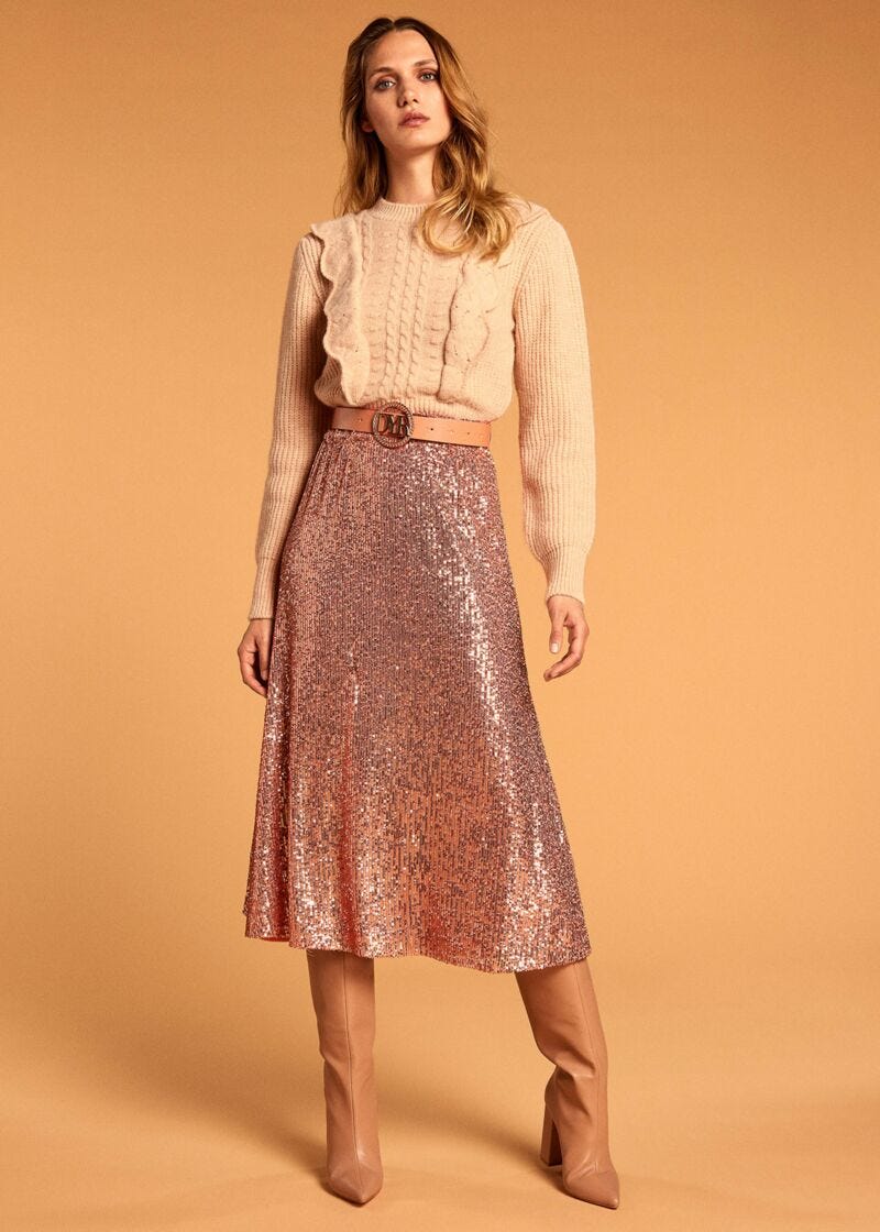 Skirt with sequin embroidery