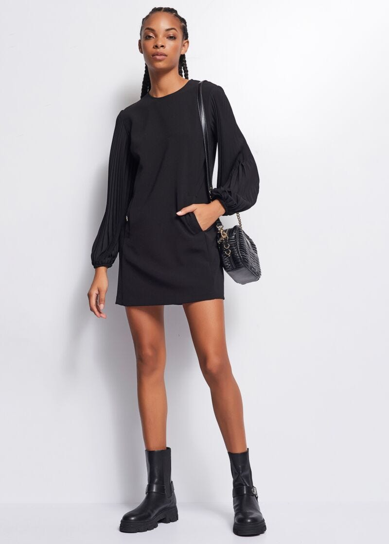 Two way stretch crew-neck dress