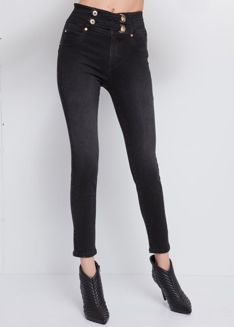 Black push-up jeggings