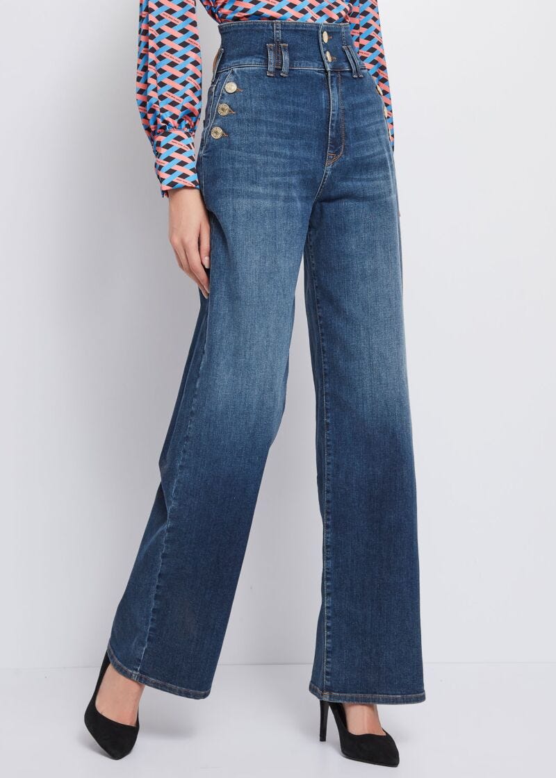 Wide-leg jeans