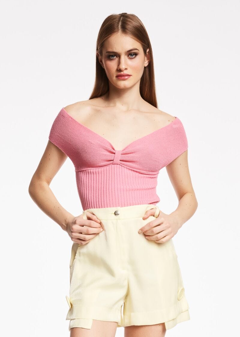 Jumper with off-the-shoulder neckline