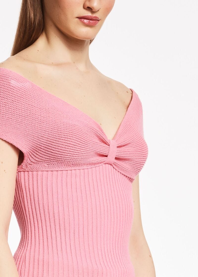 Jumper with off-the-shoulder neckline