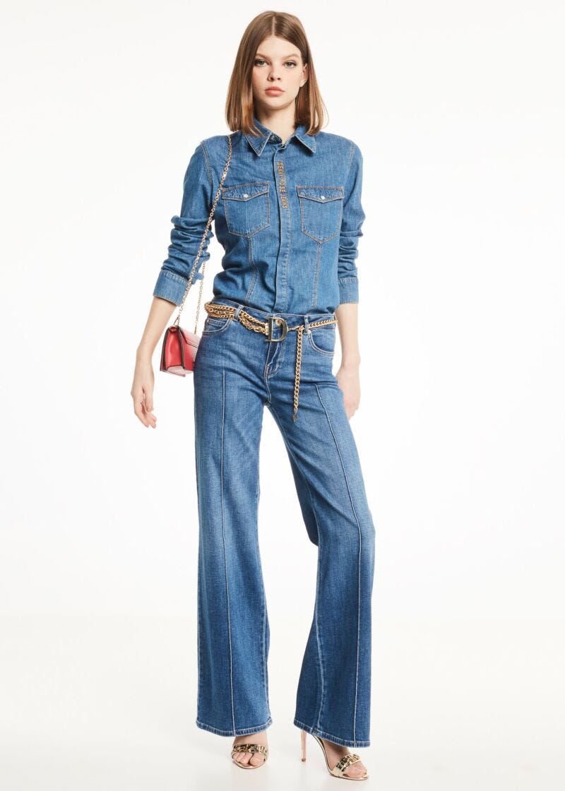 Flared denim jeans