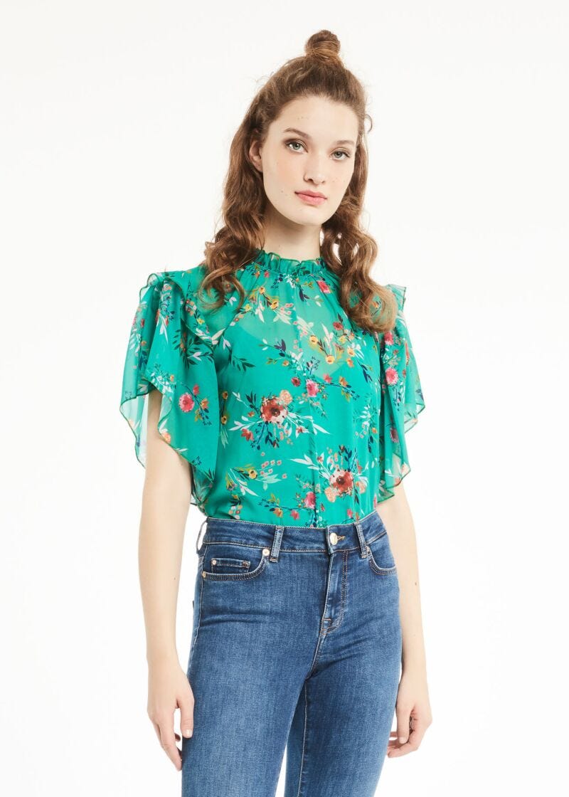 Floral-print blouse