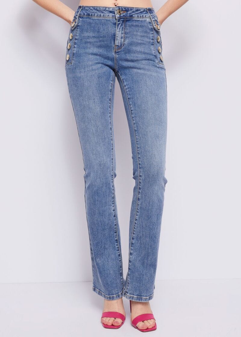 Flared push-up jeans