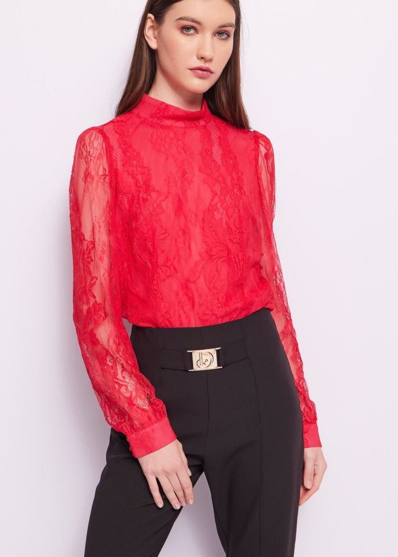 Blusa in pizzo rosso