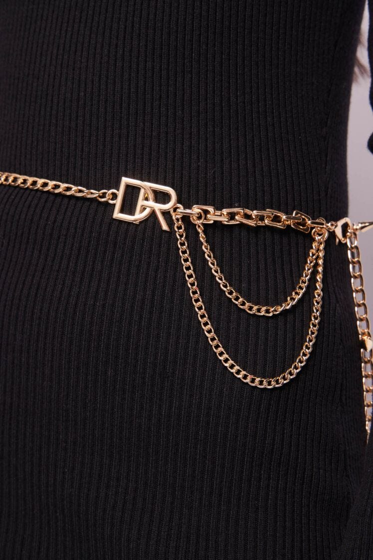 Chain belt with logo