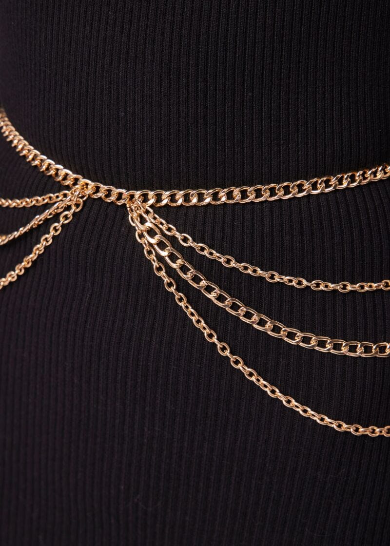 Chain belt with logo