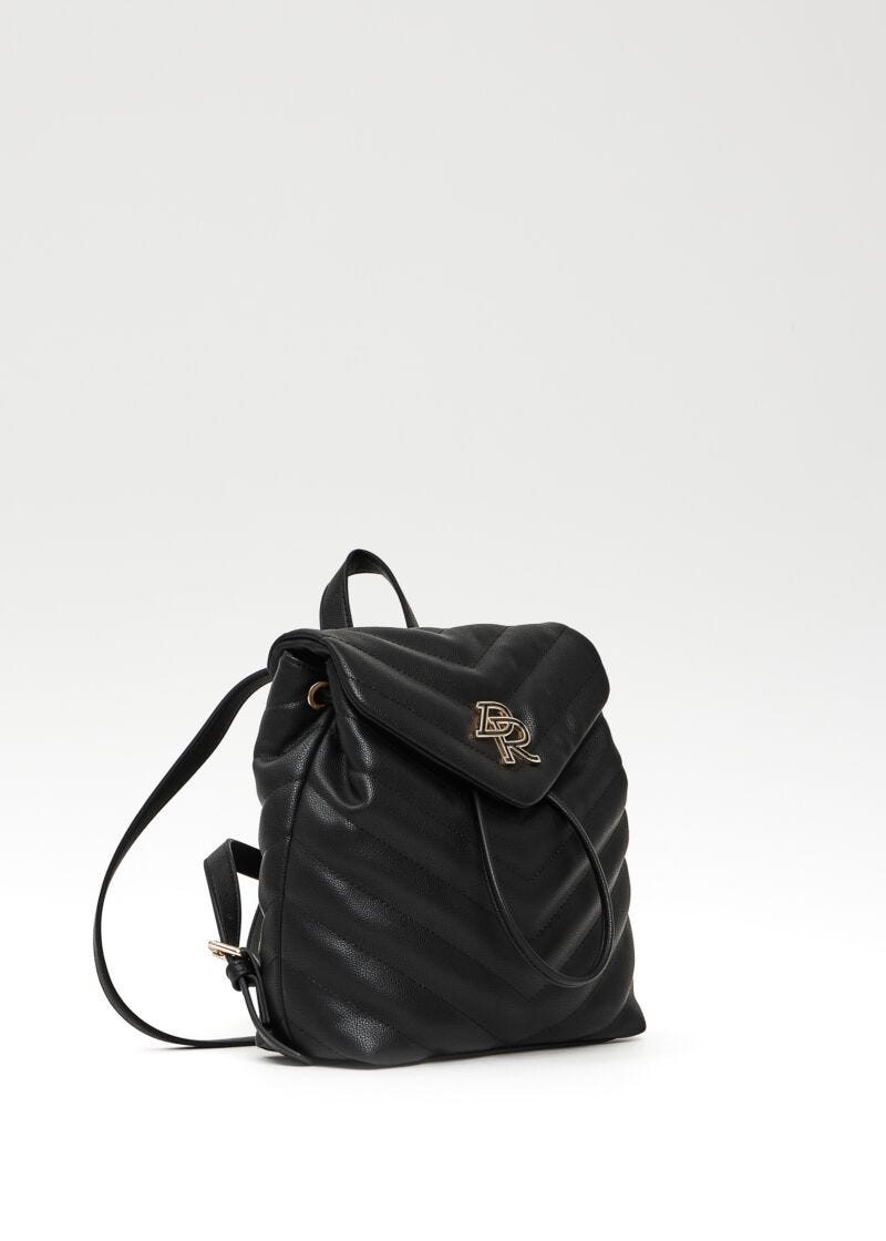 Mochila negra de piel sintética acolchada