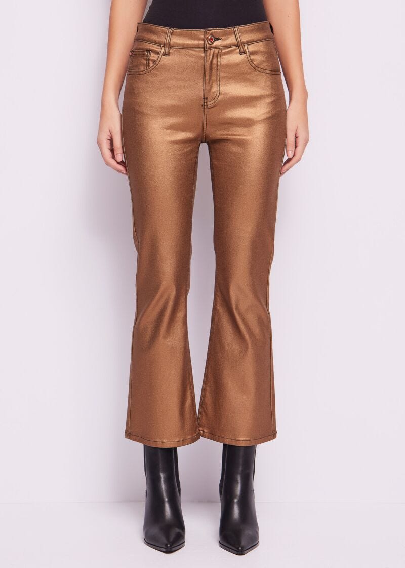 Flared Jeans in Laminated denim
