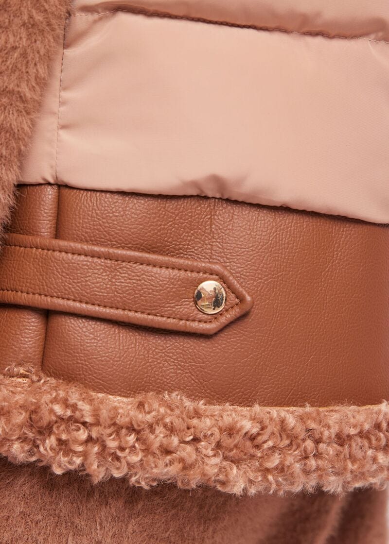 Padded vest with zip