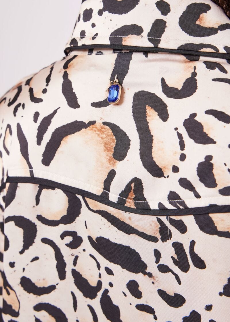 Camicia animalier in raso
