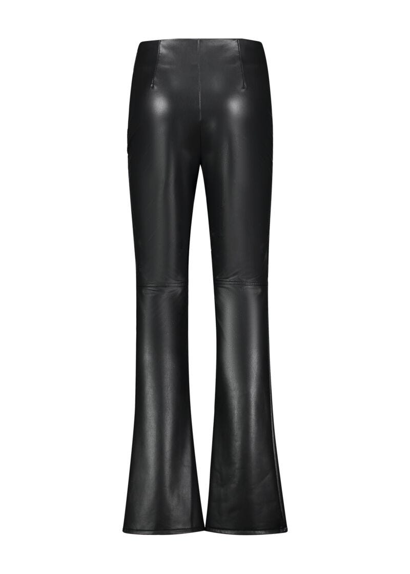 Pantaloni in similpelle nera