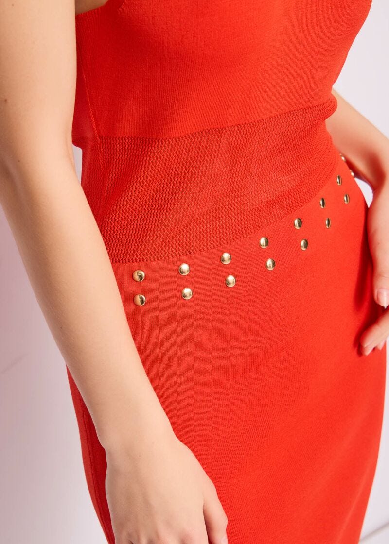 Mini abito rosso con borchie