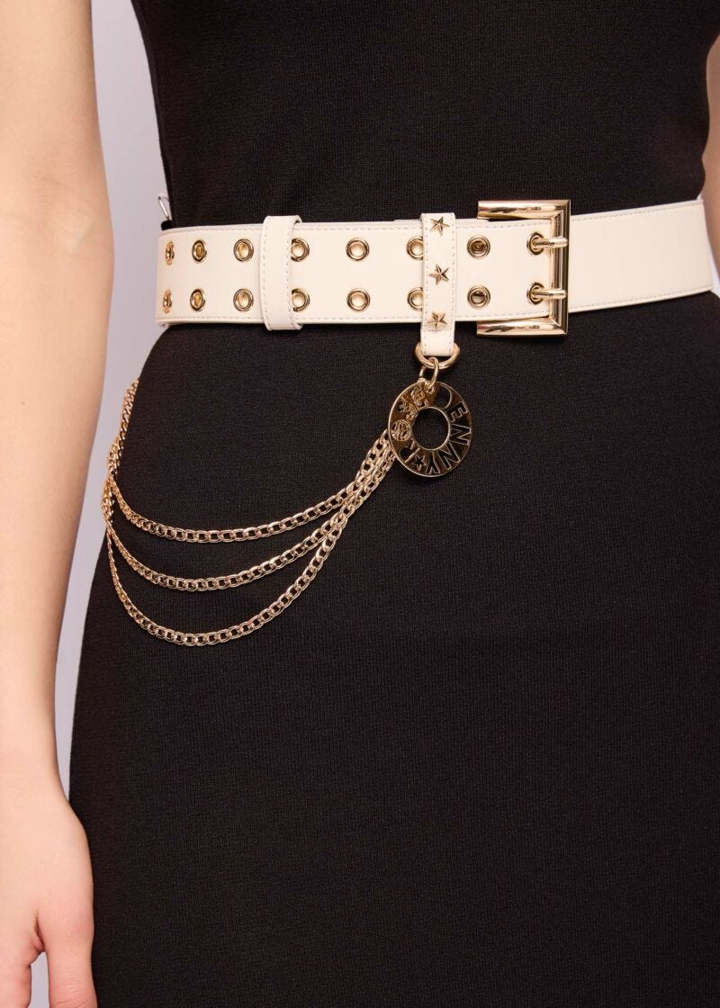 Cintura con catena e borchie