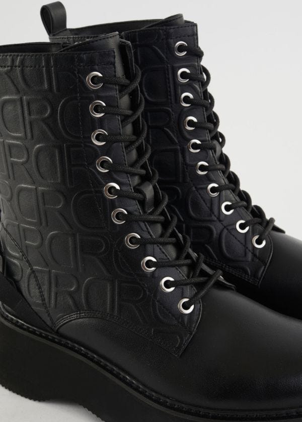 Combat boots with logo