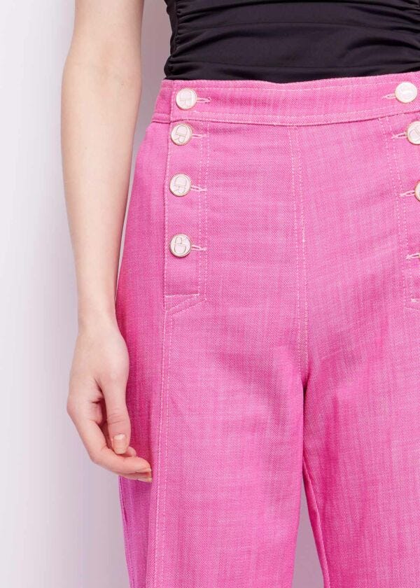 Trousers with buttons
