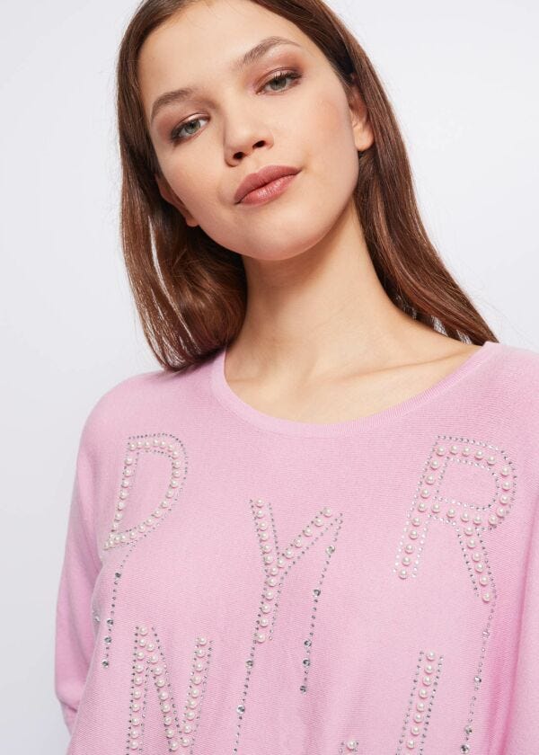 Jumper with lettering