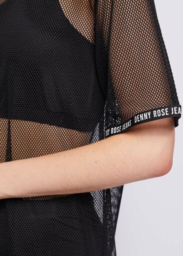 T-shirt mesh