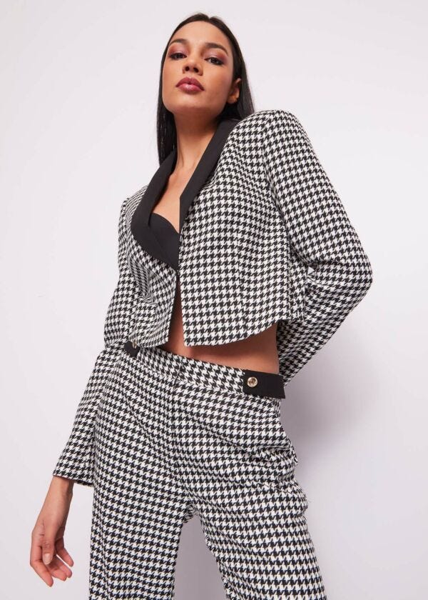 Cropped houndstooth blazer