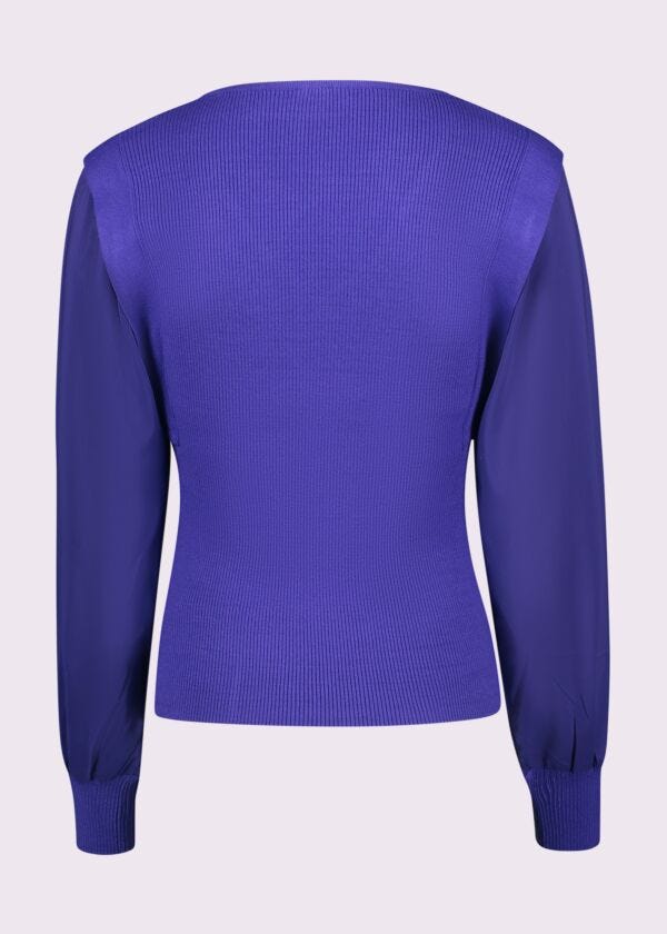 Maglia viola a costine con bottoni