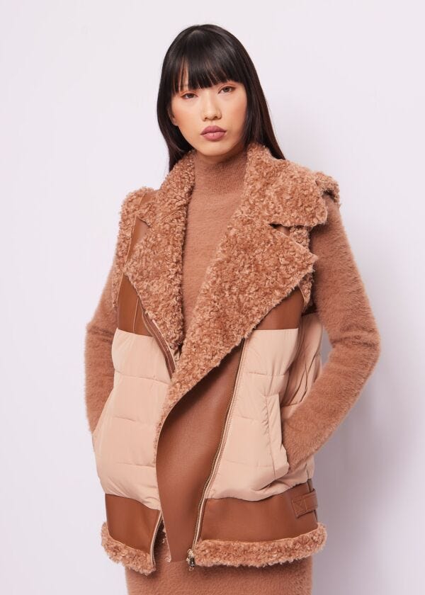 Padded vest with zip