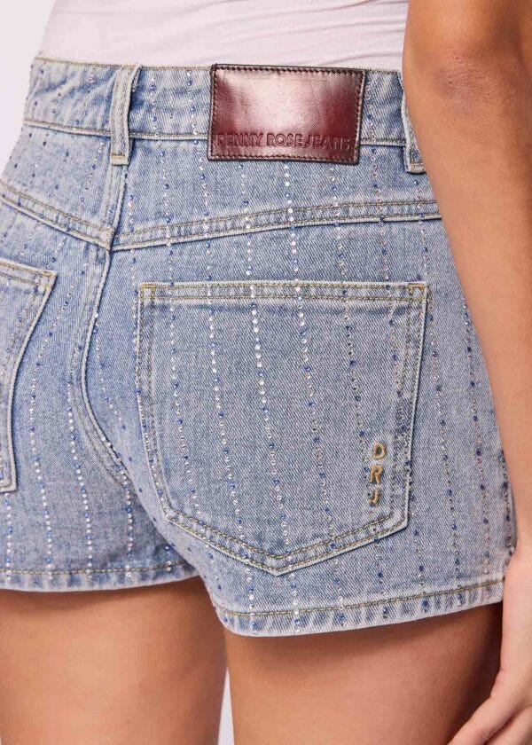 Short in denim con strass