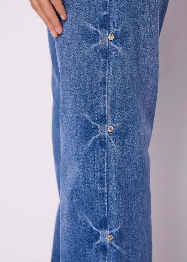 Jeans flare in cotone con strass