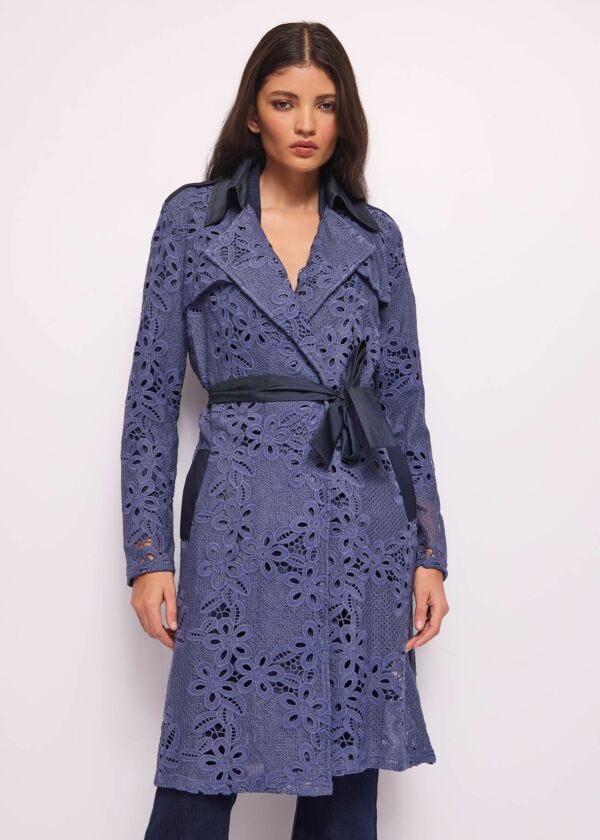 Trench in pizzo con cintura Denny Rose Jeans