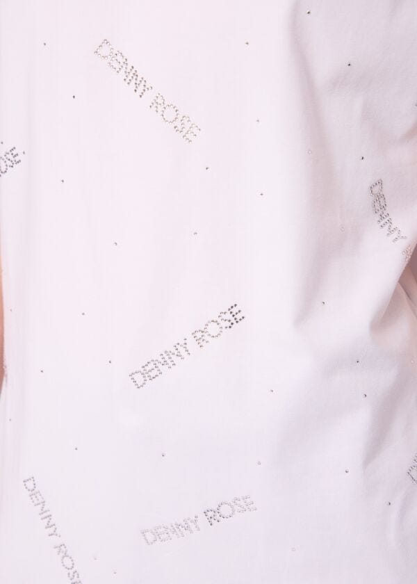 Camiseta blanca de algodón con logotipo