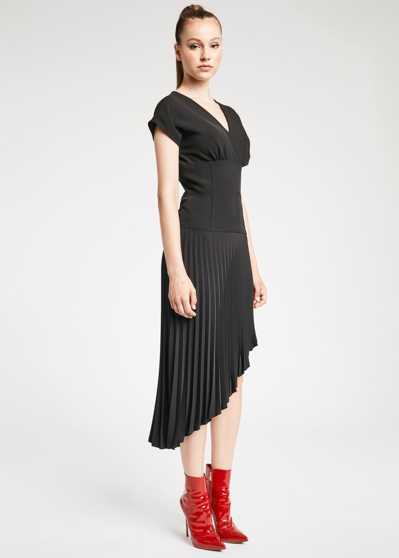 Dress with pleated skirt