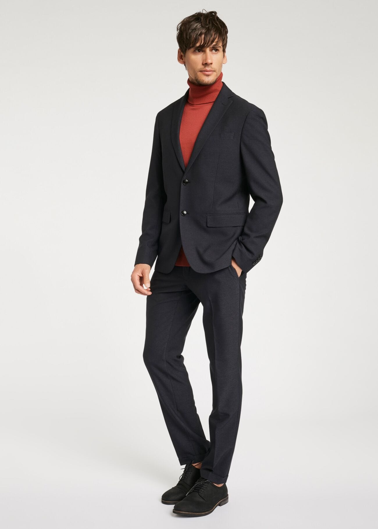 Stretch viscose suit