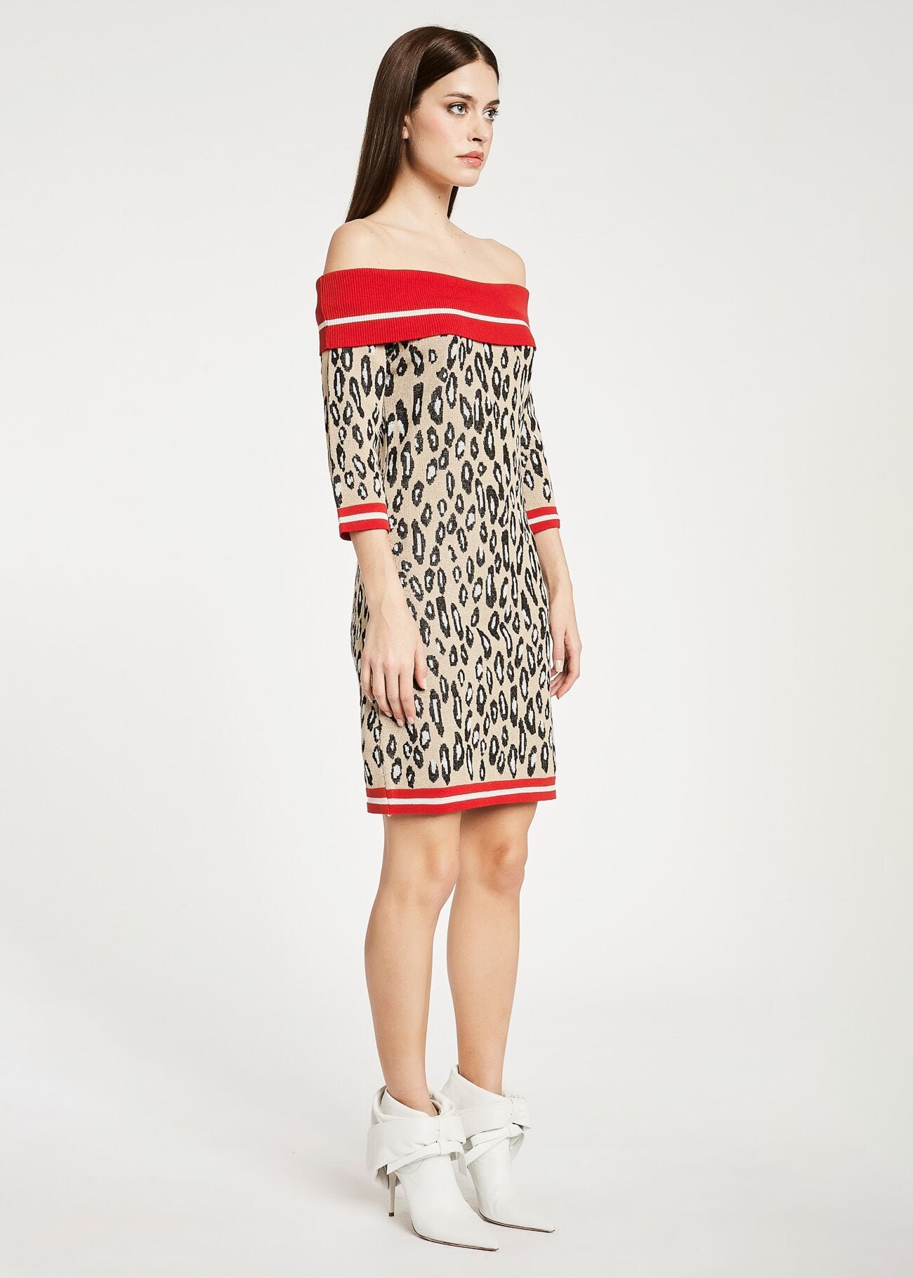 Knitted dress with animal pattern