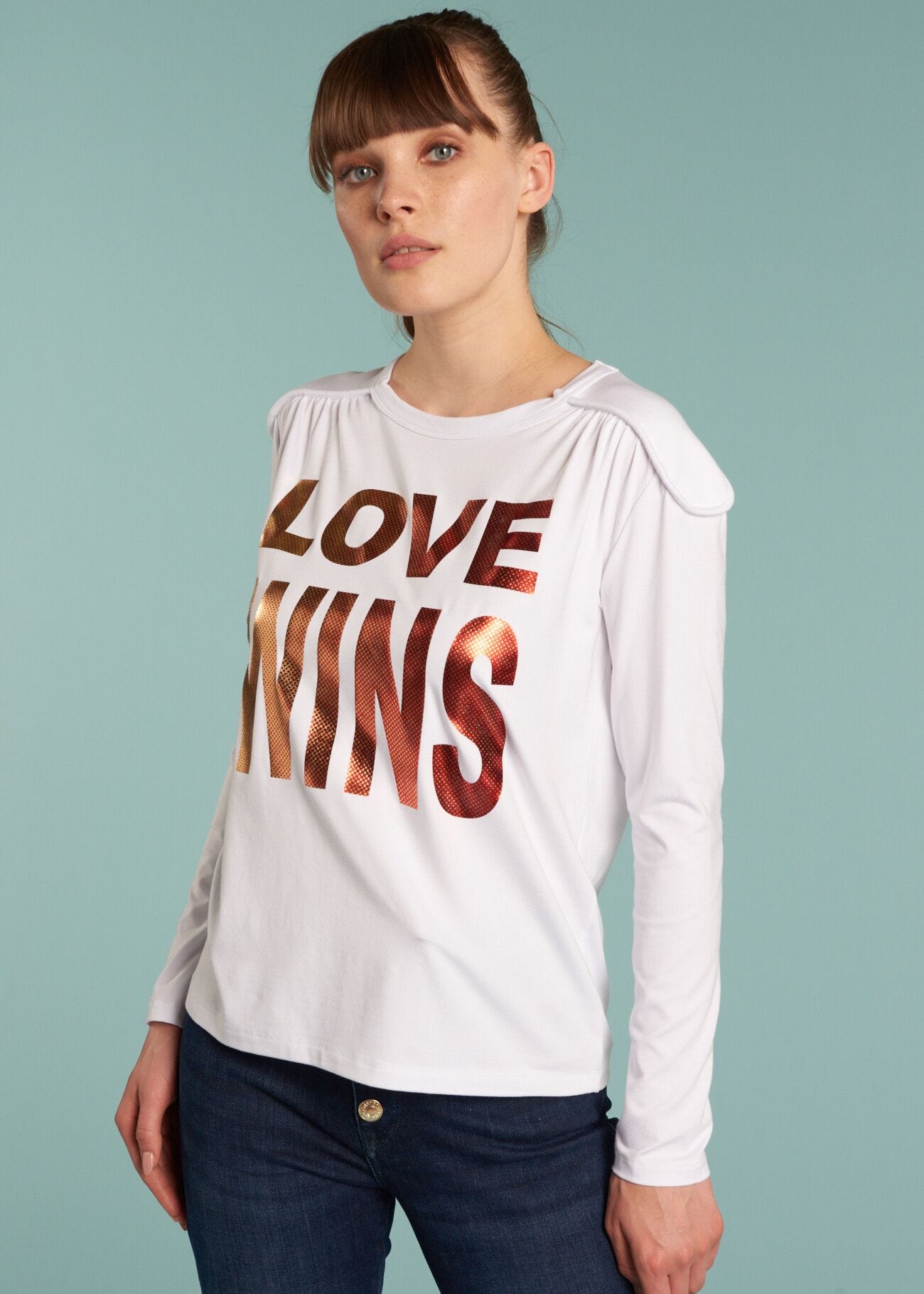 T shirt con stampa Love Wins