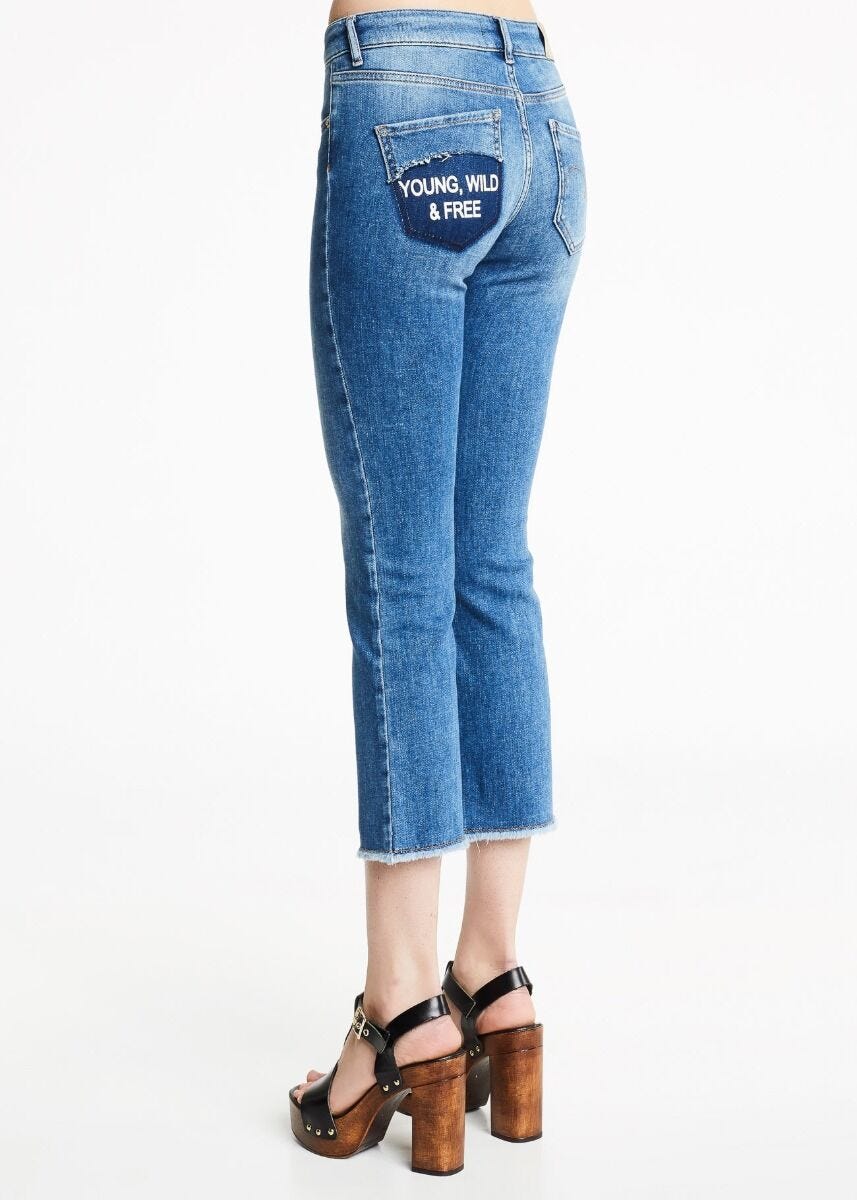 Flared cropped jeans