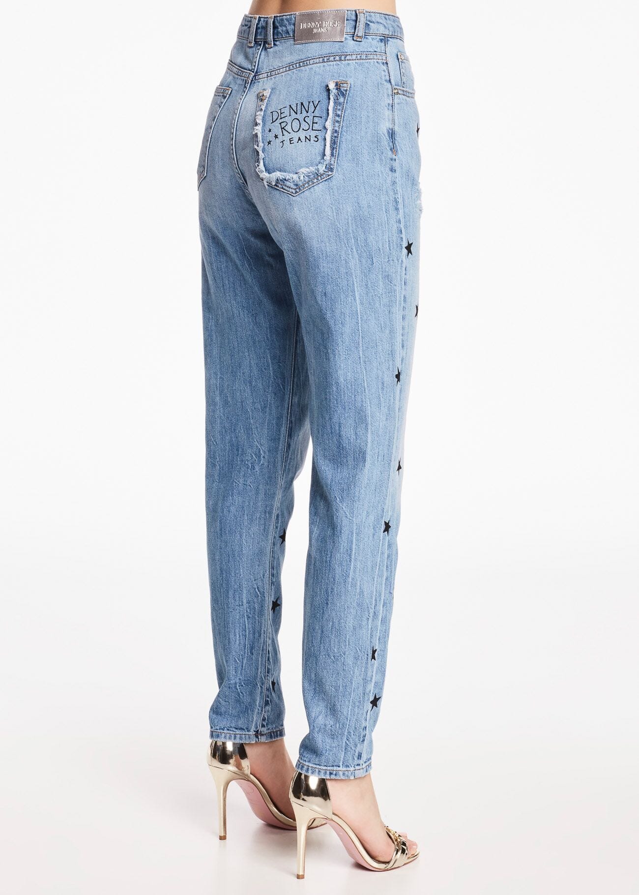 Jeans with destroyed detailing