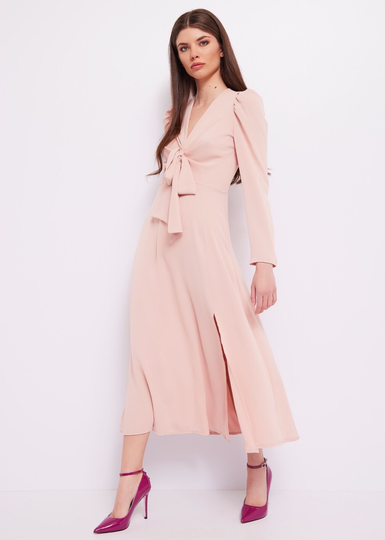 Dress with bow