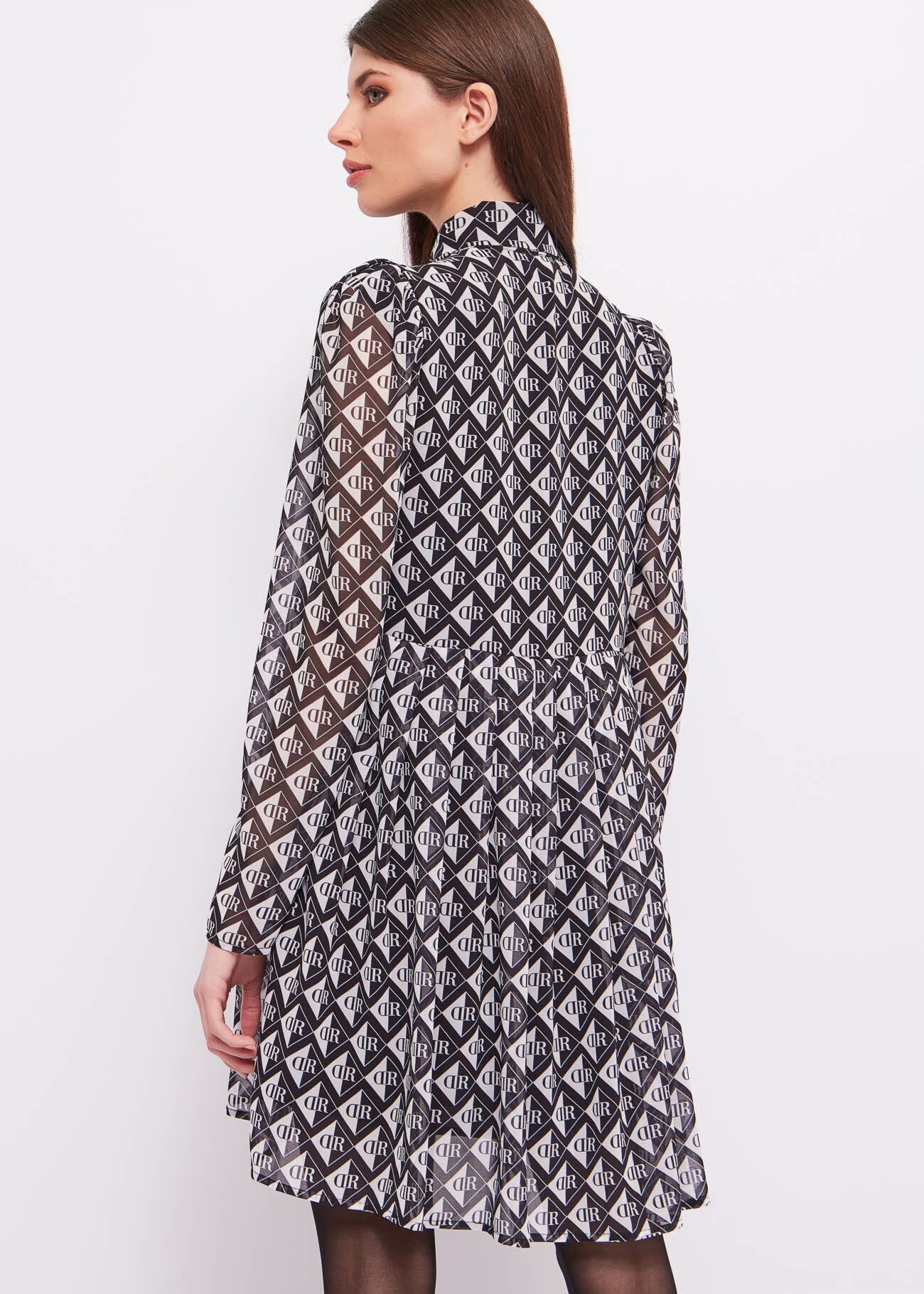 Dress with print