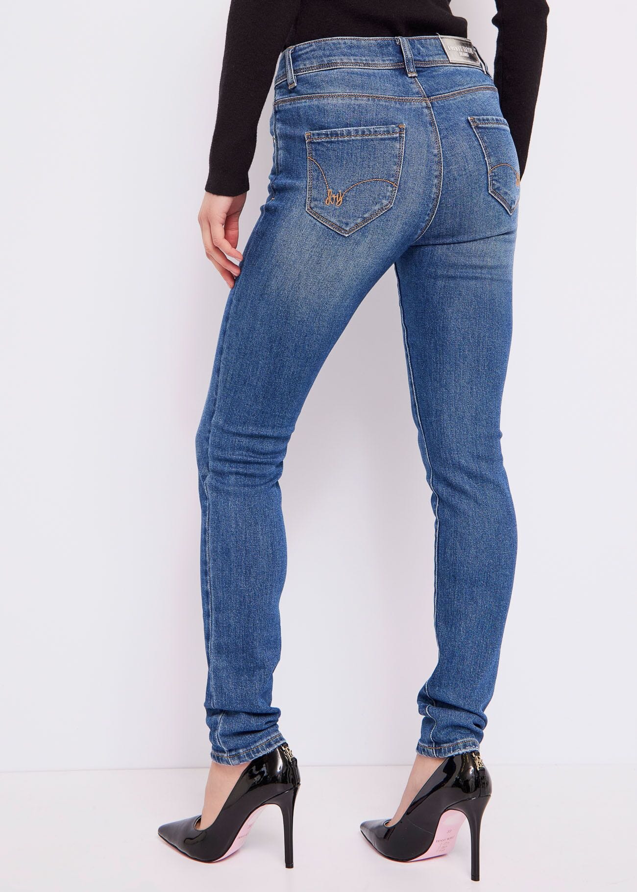 Cropped skinny jeans