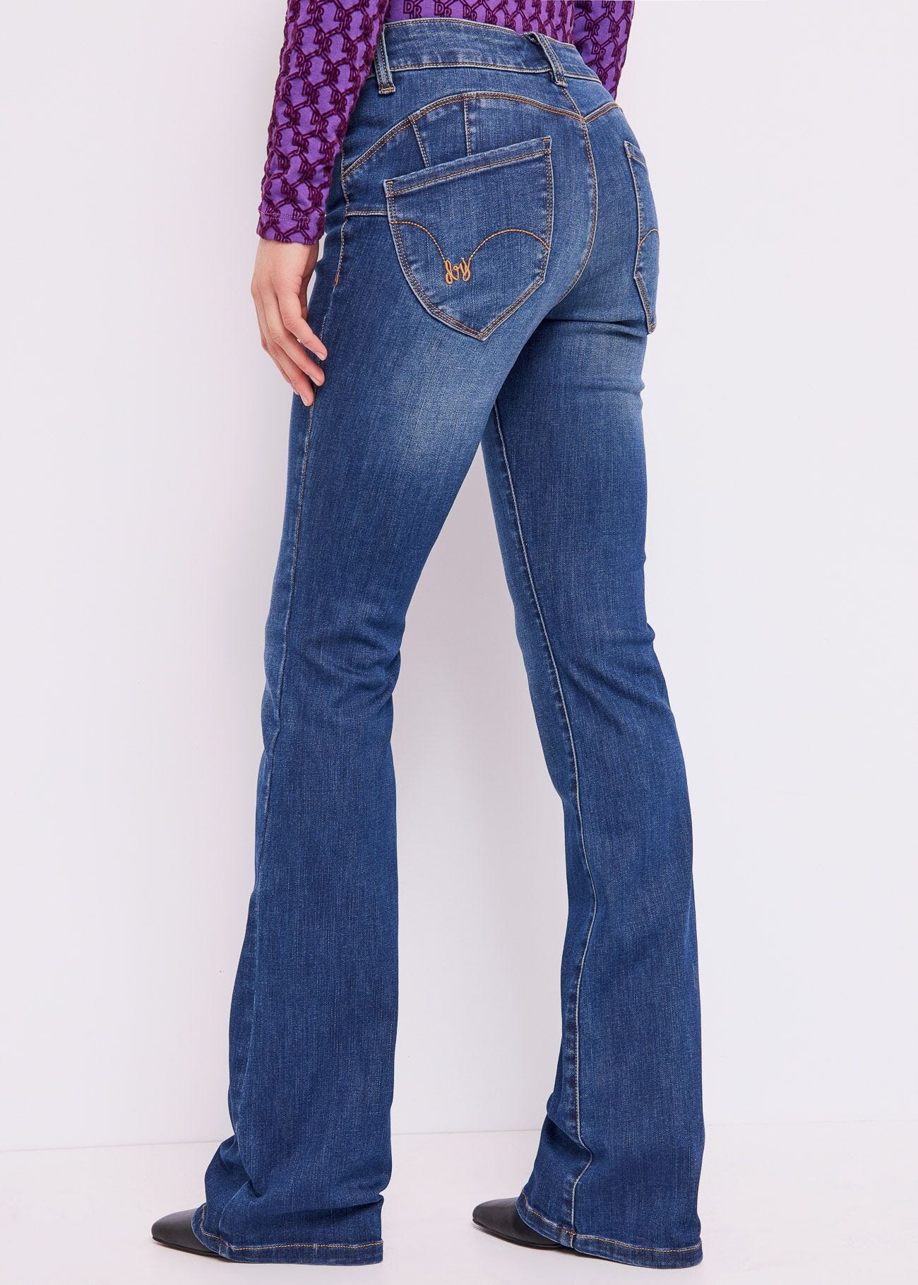 Flared jeans