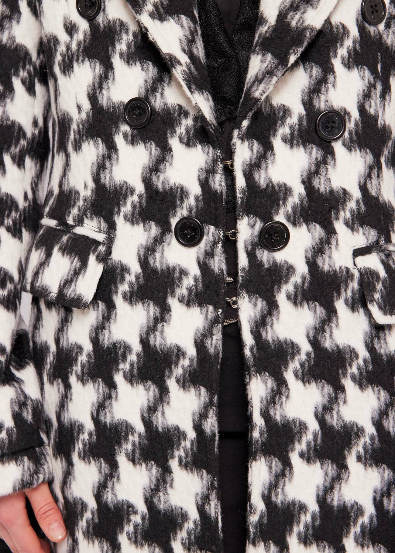 Houndstooth coat