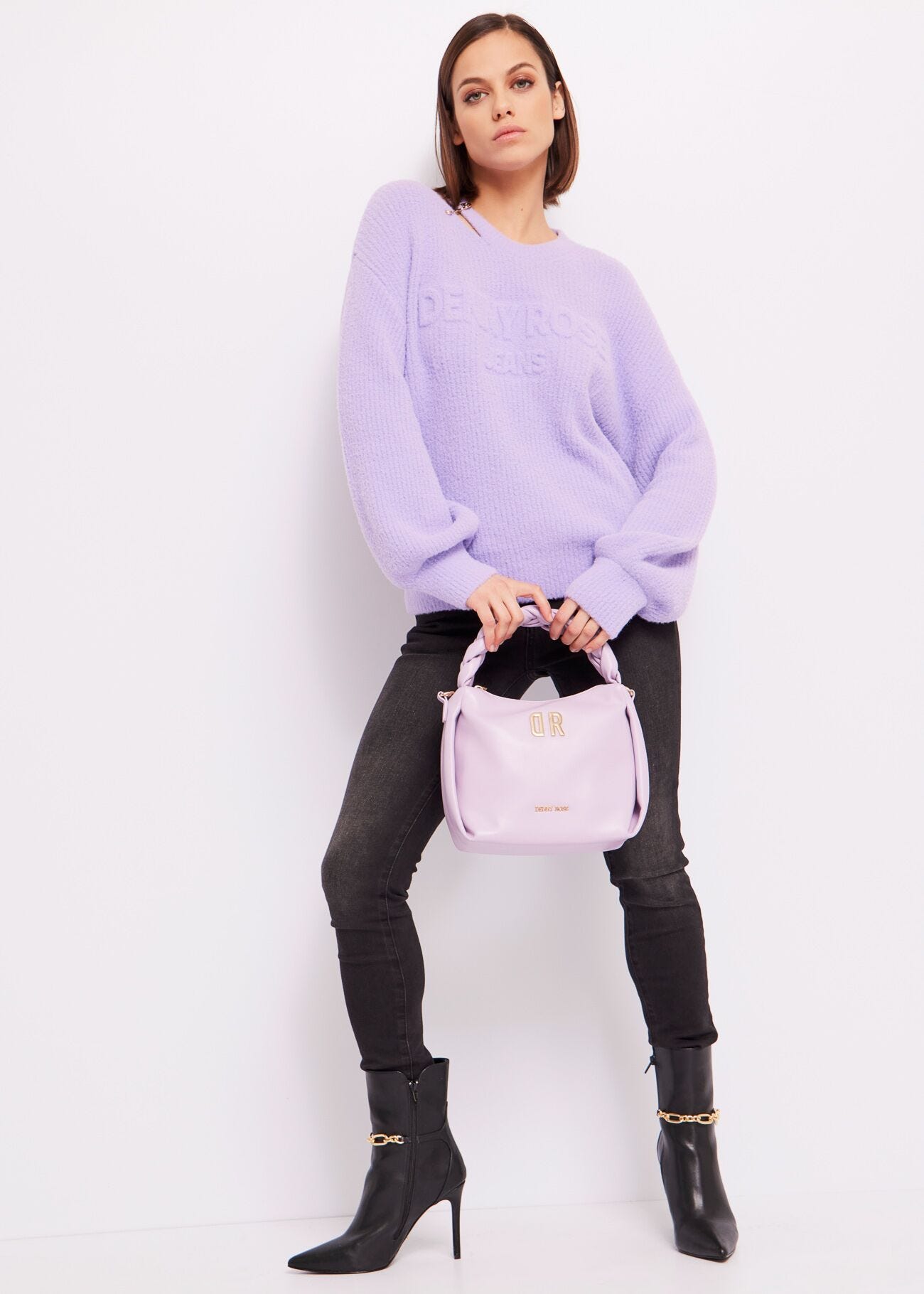 Jumper with logo