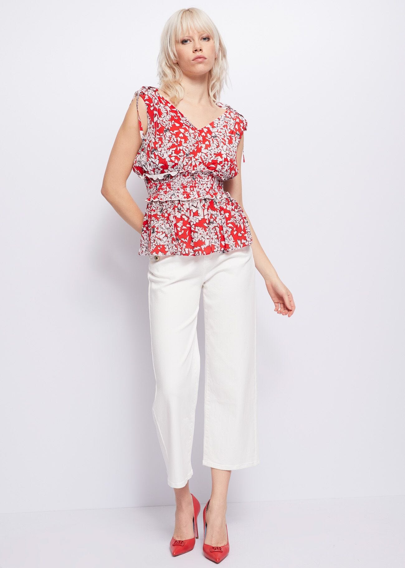Top con cuori