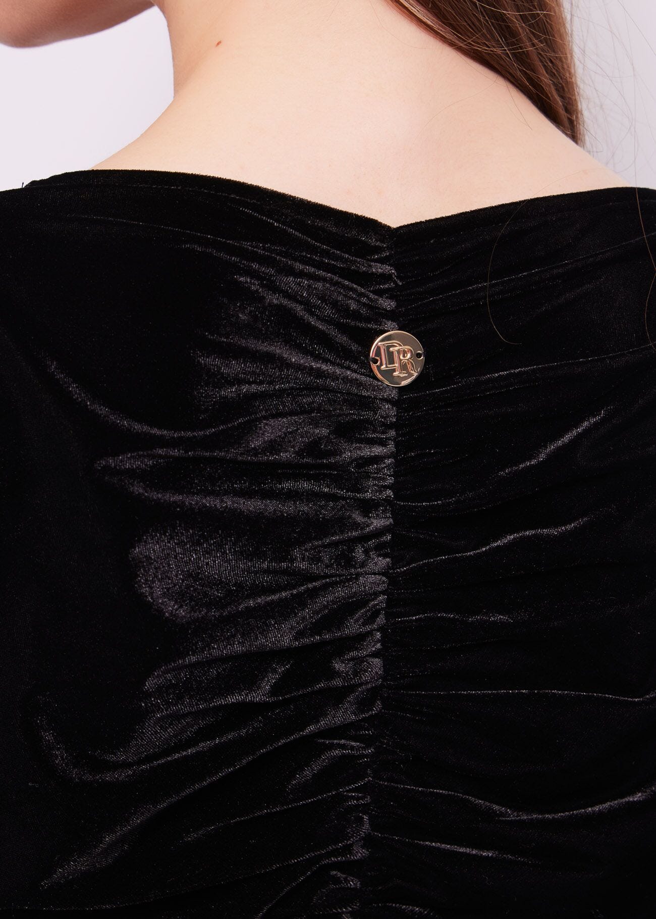 Vestito nero in ciniglia