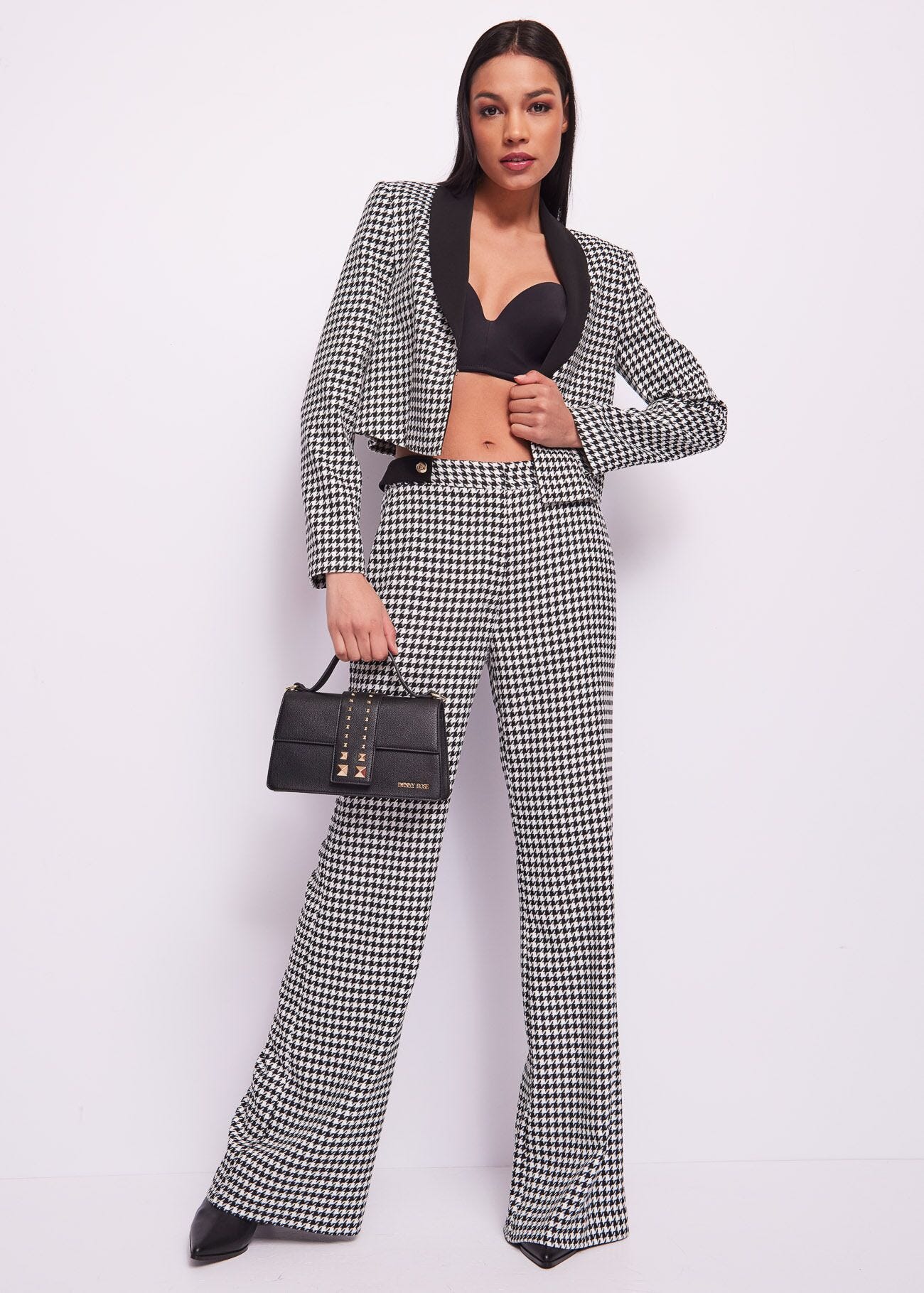 Cropped houndstooth blazer
