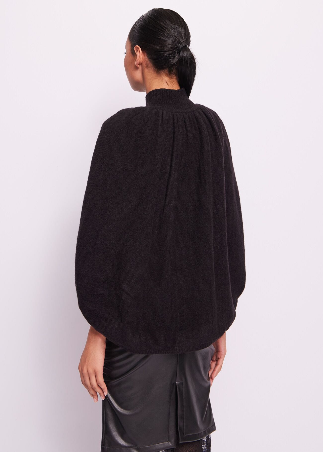 Black jumper in wool blend