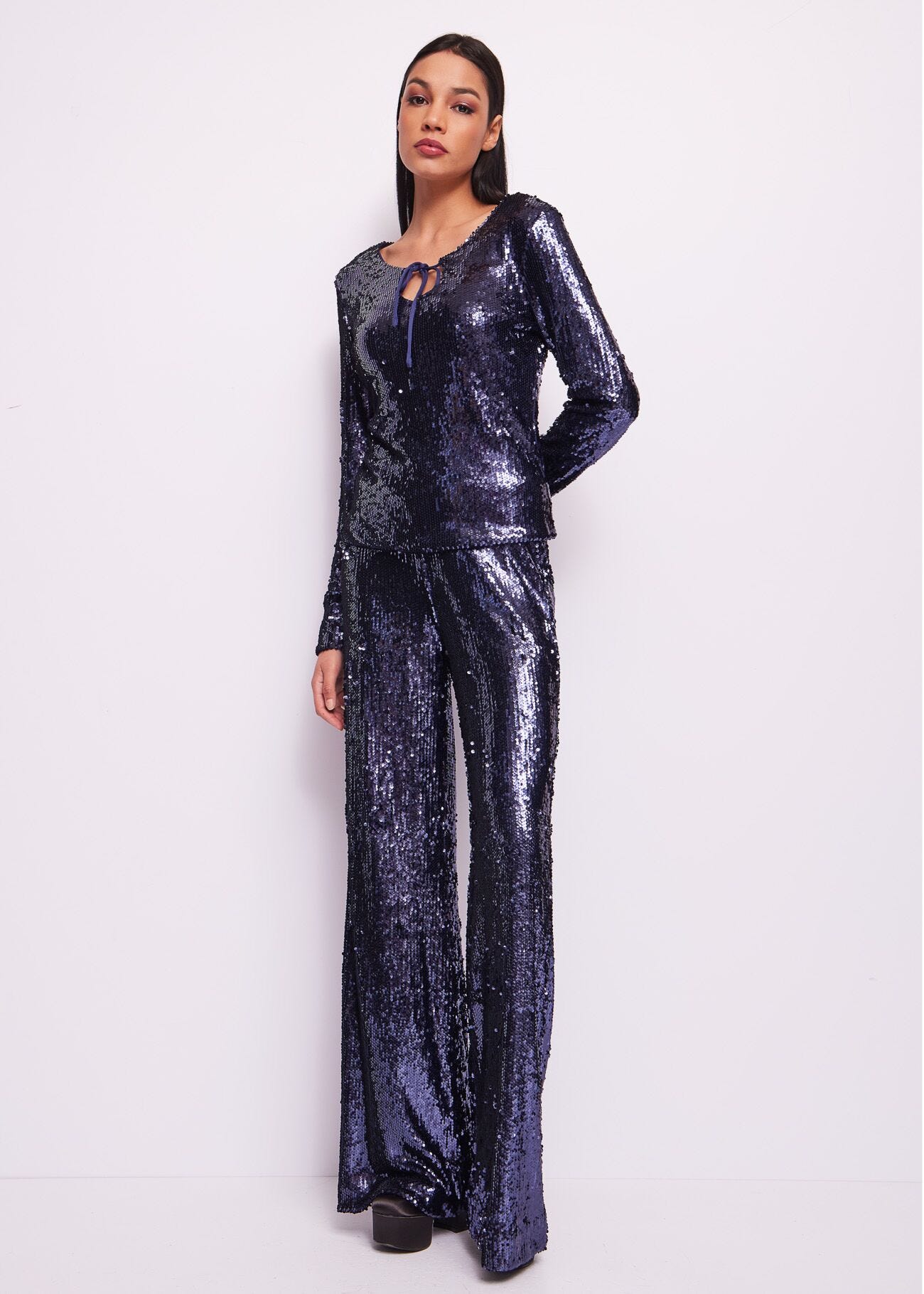 Sequinned t-shirt