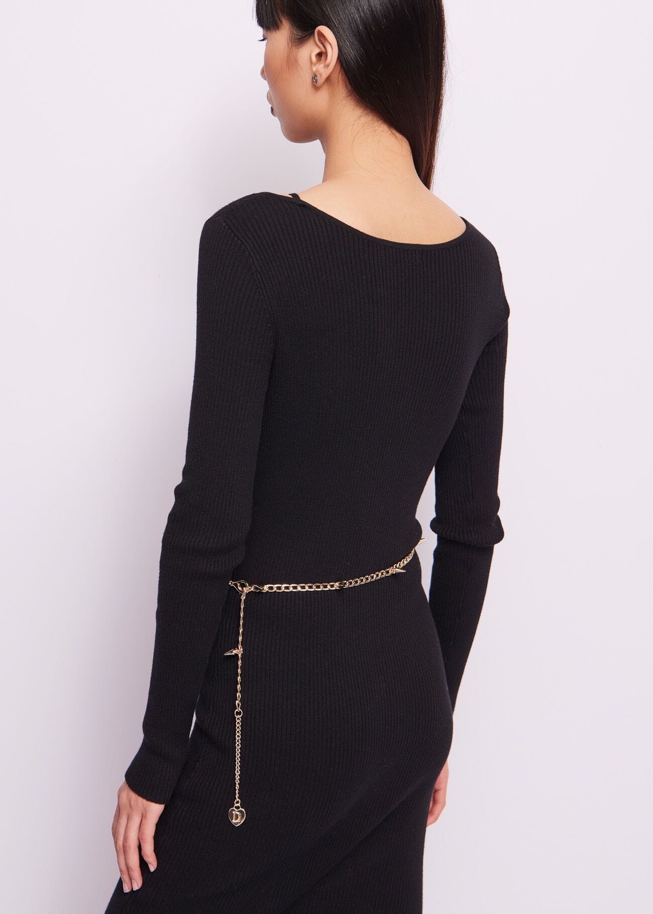 Chain belt with logo